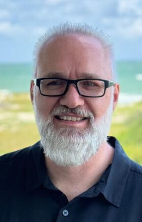 Mens Change Ingo Bernard