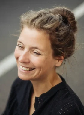 Mens Change Monika Wacker