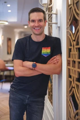 Michael Zuefle - MEN'S CHANGE