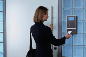 Arbeitszeiten können töten – Tabu oder blinder Fleck? Ein Positionspapier. arbeitssicherheit positionspapier safety compliance